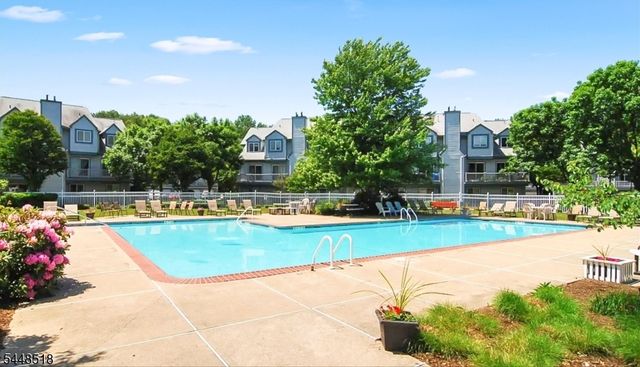 141 Woods Edge Dr 141, Roxbury Twp., NJ 07876