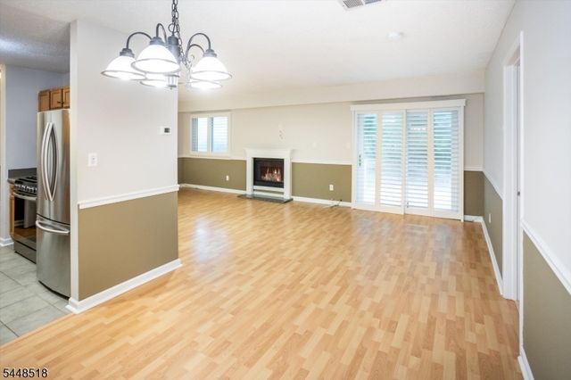 141 Woods Edge Dr 141, Roxbury Twp., NJ 07876