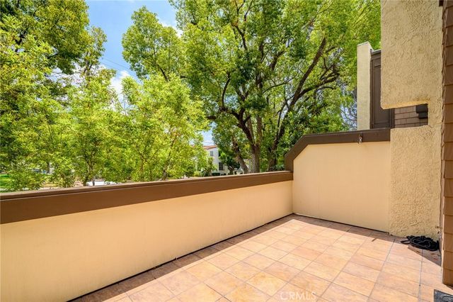 1349 N Columbus 21, Glendale, CA 91202