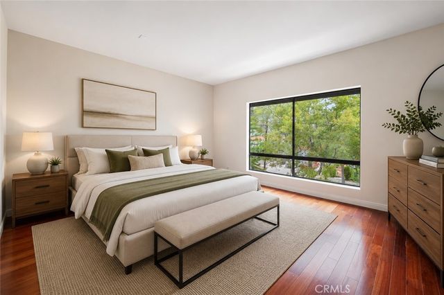 1349 N Columbus 21, Glendale, CA 91202