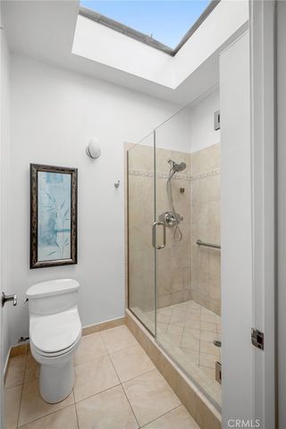 1349 N Columbus 21, Glendale, CA 91202