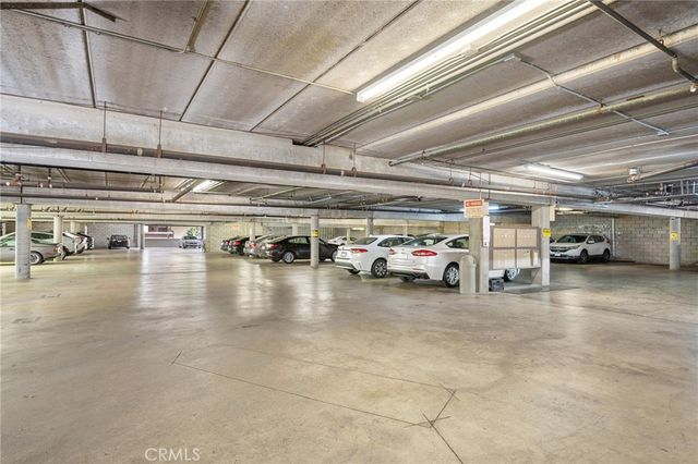 1349 N Columbus 21, Glendale, CA 91202