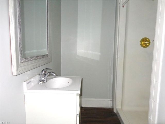 901 Shirley Ave Apt A2, Norfolk, VA 23517