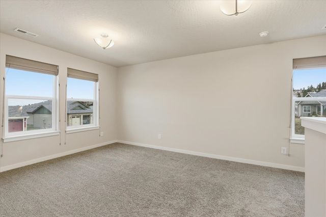 21372 E Chimney Ln, Liberty Lake, WA 99019