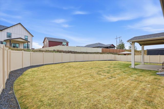 21372 E Chimney Ln, Liberty Lake, WA 99019