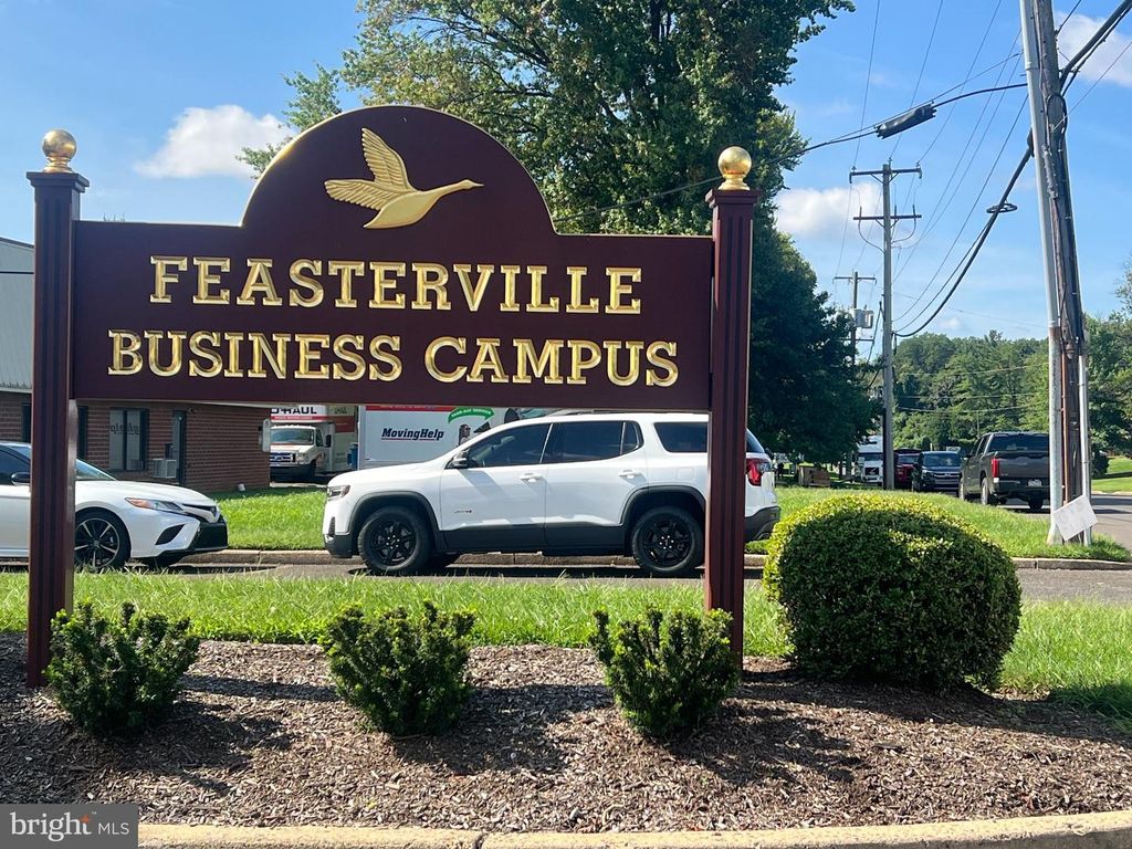 112 E PENNSYLVANIA BLVD, FEASTERVILLE TREVOSE, PA 19053 — photo 5