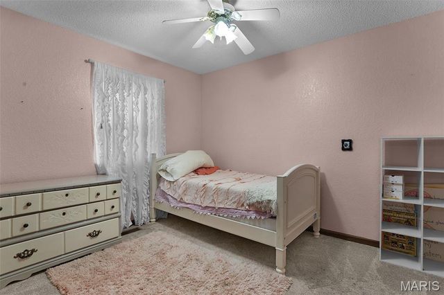 5 Olivia Lane, Glen Carbon, IL 62034