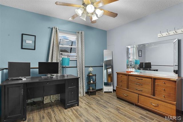 5 Olivia Lane, Glen Carbon, IL 62034