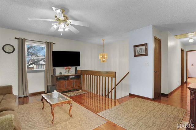 5 Olivia Lane, Glen Carbon, IL 62034