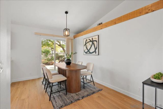 445 Cancun Ct, Fallbrook, CA 92028