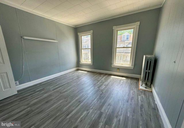 521 E MAHANOY ST, Mahanoy City, PA 17948