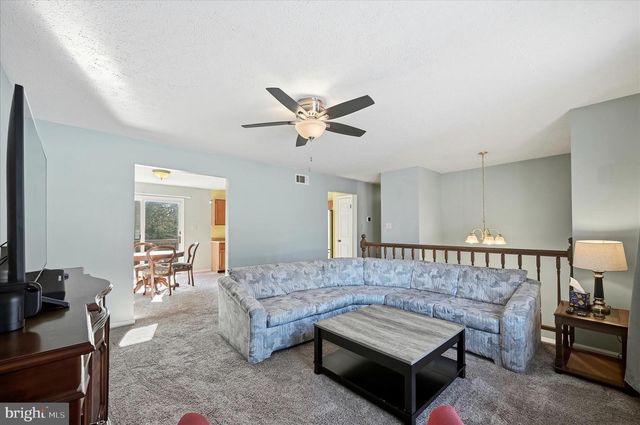 202 MASTERS DR, Cross Junction, VA 22625