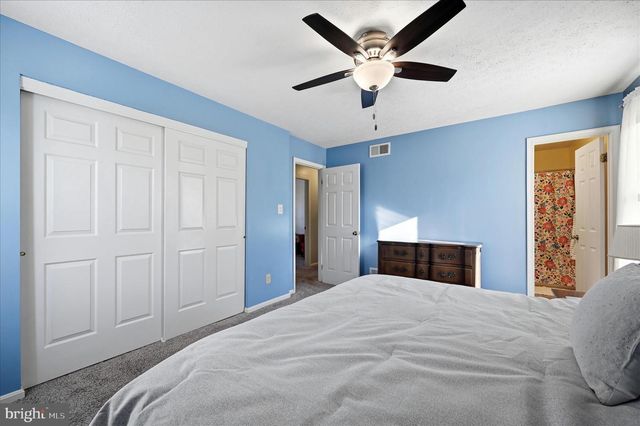 202 MASTERS DR, Cross Junction, VA 22625