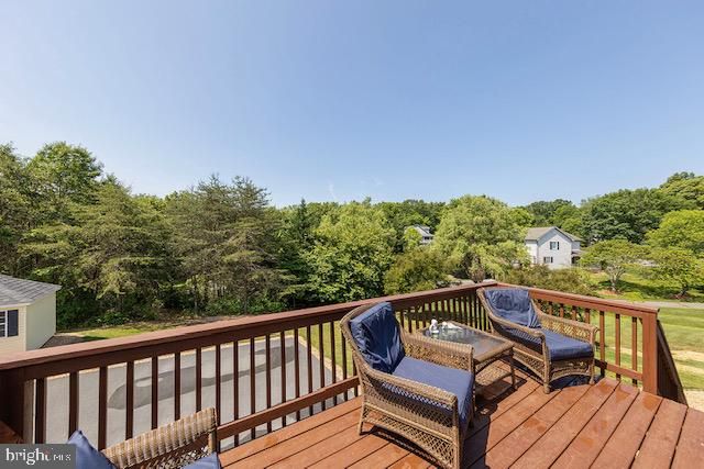 202 MASTERS DR, Cross Junction, VA 22625