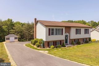 202 MASTERS DR, Cross Junction, VA 22625
