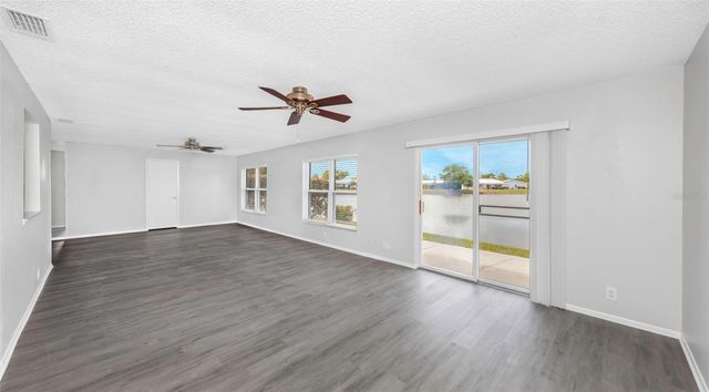 9220 40TH STREET N, Pinellas Park, FL 33782