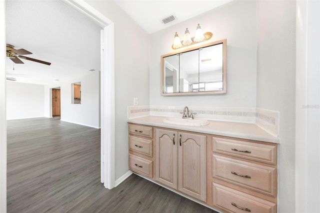 9220 40TH STREET N, Pinellas Park, FL 33782