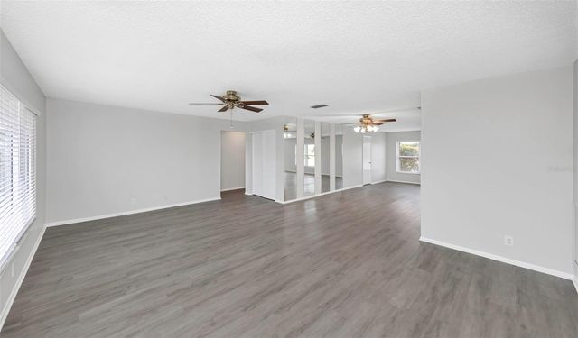 9220 40TH STREET N, Pinellas Park, FL 33782