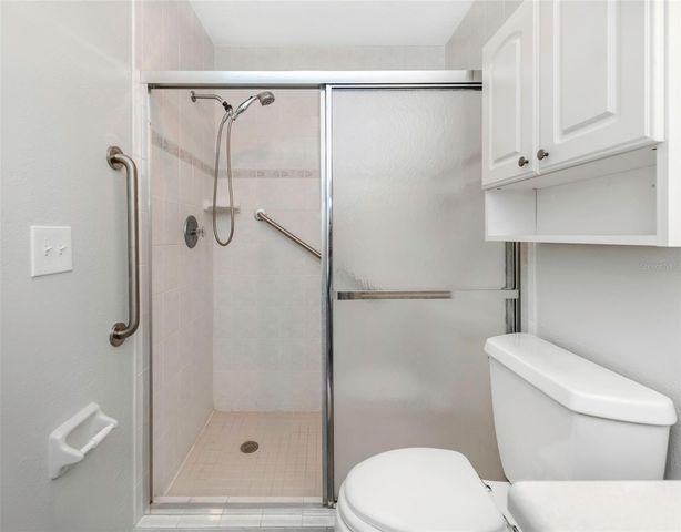 9220 40TH STREET N, Pinellas Park, FL 33782