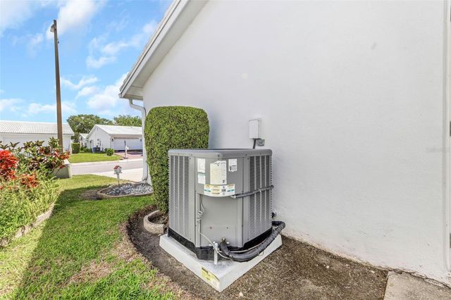 9220 40TH STREET N, Pinellas Park, FL 33782