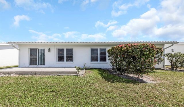 9220 40TH STREET N, Pinellas Park, FL 33782