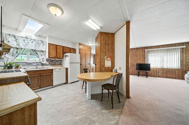 3006 Joyce Drive, 300, Anderson, CA 96007