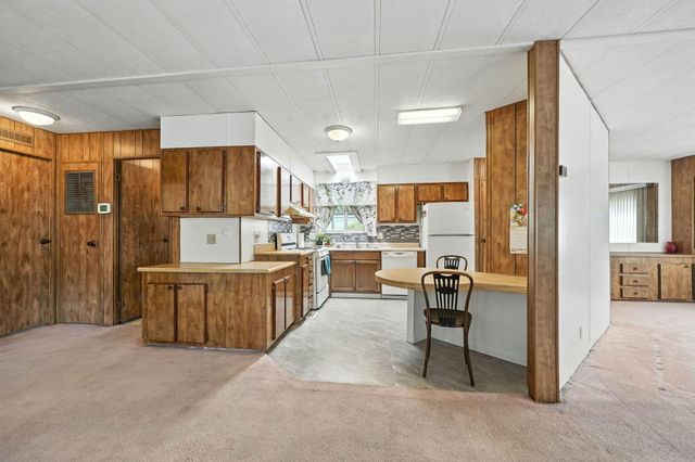 3006 Joyce Drive, 300, Anderson, CA 96007