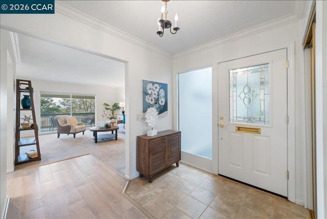 1732 Oakmont Dr 9, Walnut Creek, CA 94595