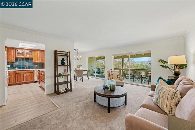 1732 Oakmont Dr 9, Walnut Creek, CA 94595