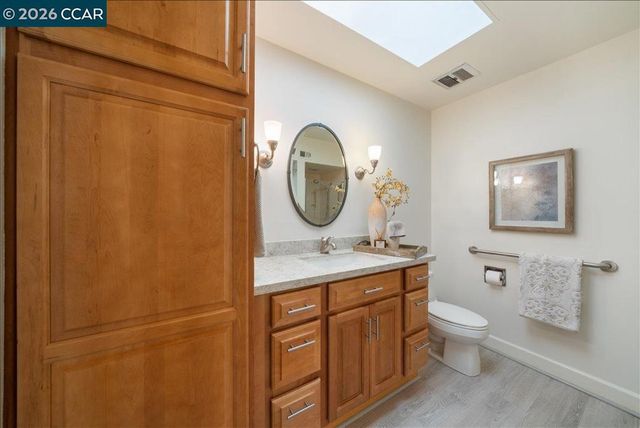 1732 Oakmont Dr 9, Walnut Creek, CA 94595