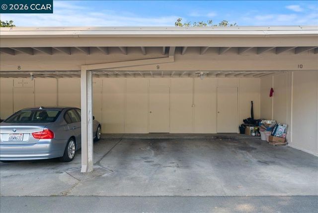 1732 Oakmont Dr 9, Walnut Creek, CA 94595