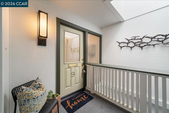 1732 Oakmont Dr 9, Walnut Creek, CA 94595