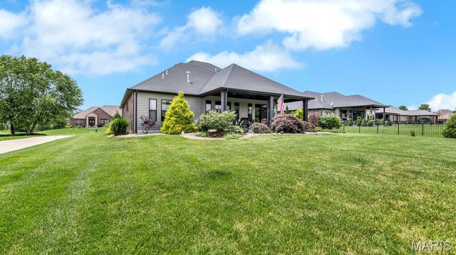 3904 Stone Hollow Lane, Edwardsville, IL 62025