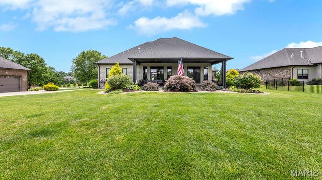 3904 Stone Hollow Lane, Edwardsville, IL 62025