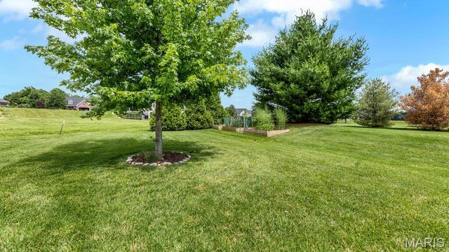 3904 Stone Hollow Lane, Edwardsville, IL 62025