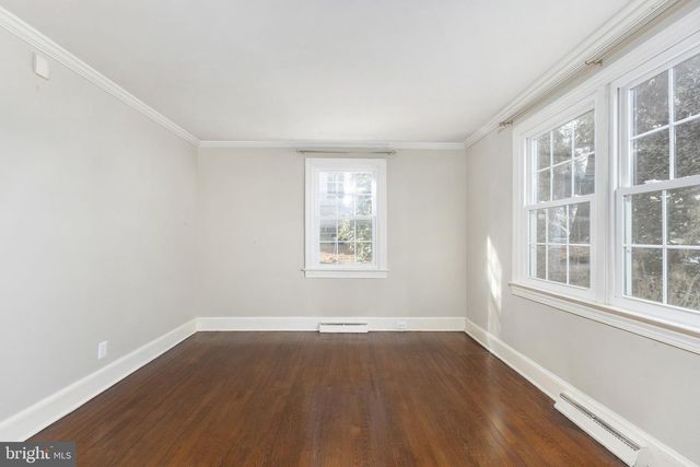 504 HAWKE ST, Fredericksburg, VA 22401