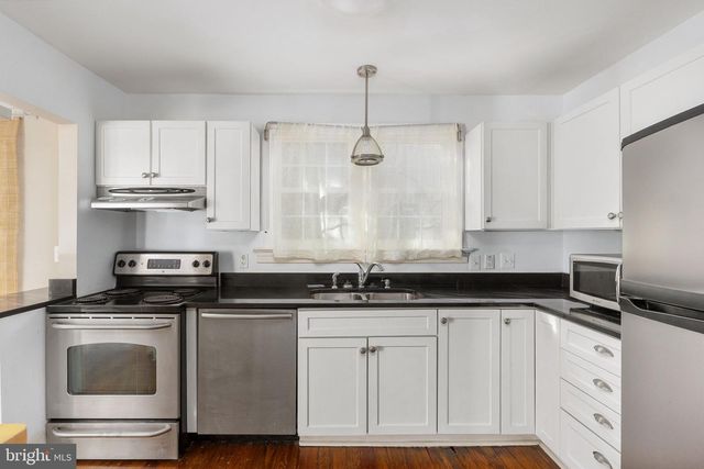 504 HAWKE ST, Fredericksburg, VA 22401