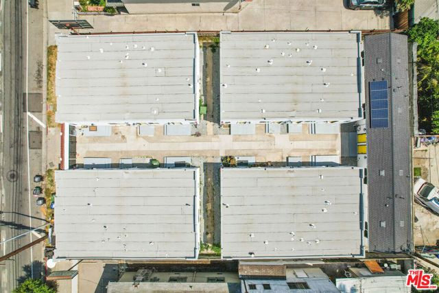 5926 S Hoover Street, Los Angeles, CA 90044