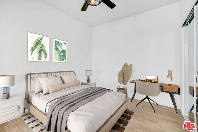 5926 S Hoover Street, Los Angeles, CA 90044