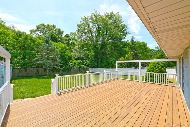 456 Old Farmingdale Road, West Babylon, NY 11704