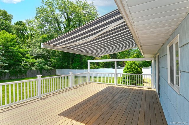 456 Old Farmingdale Road, West Babylon, NY 11704