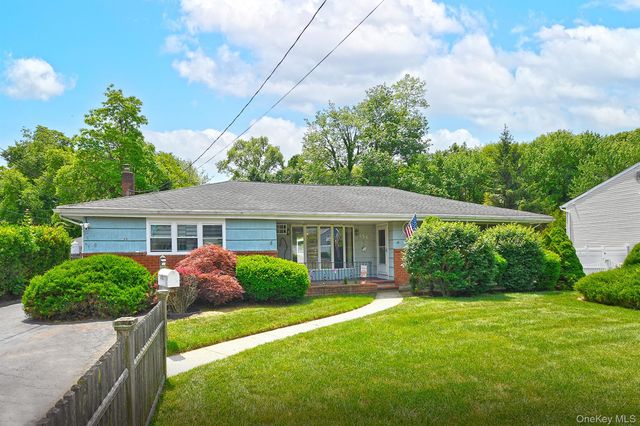 456 Old Farmingdale Road, West Babylon, NY 11704