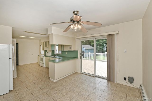 456 Old Farmingdale Road, West Babylon, NY 11704
