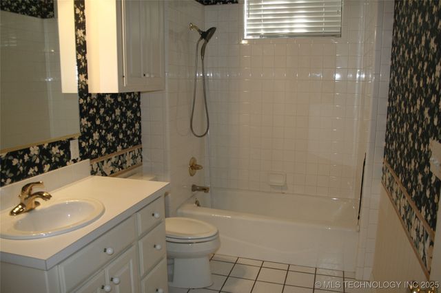 1750 Mt Washington Road, Ardmore, OK 73401