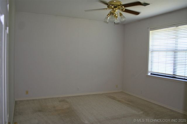 1750 Mt Washington Road, Ardmore, OK 73401