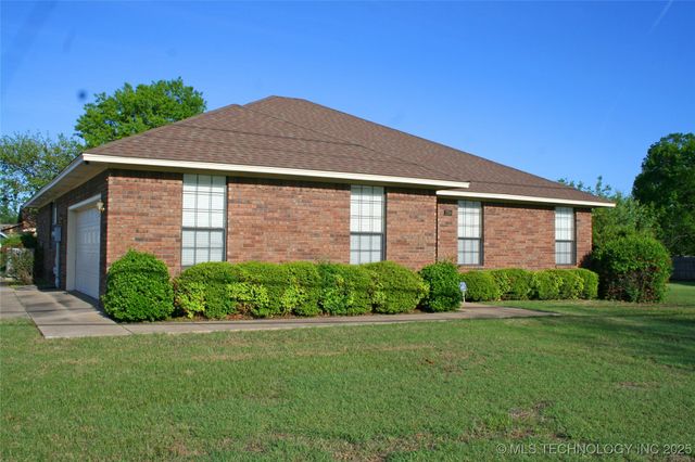 1750 Mt Washington Road, Ardmore, OK 73401