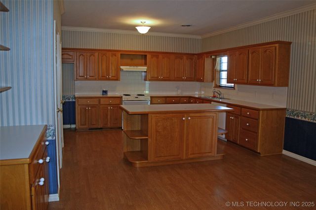 1750 Mt Washington Road, Ardmore, OK 73401