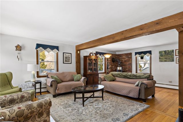 33 Detroit Avenue, Warren, RI 02885