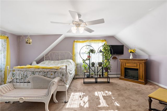 33 Detroit Avenue, Warren, RI 02885