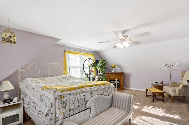 33 Detroit Avenue, Warren, RI 02885